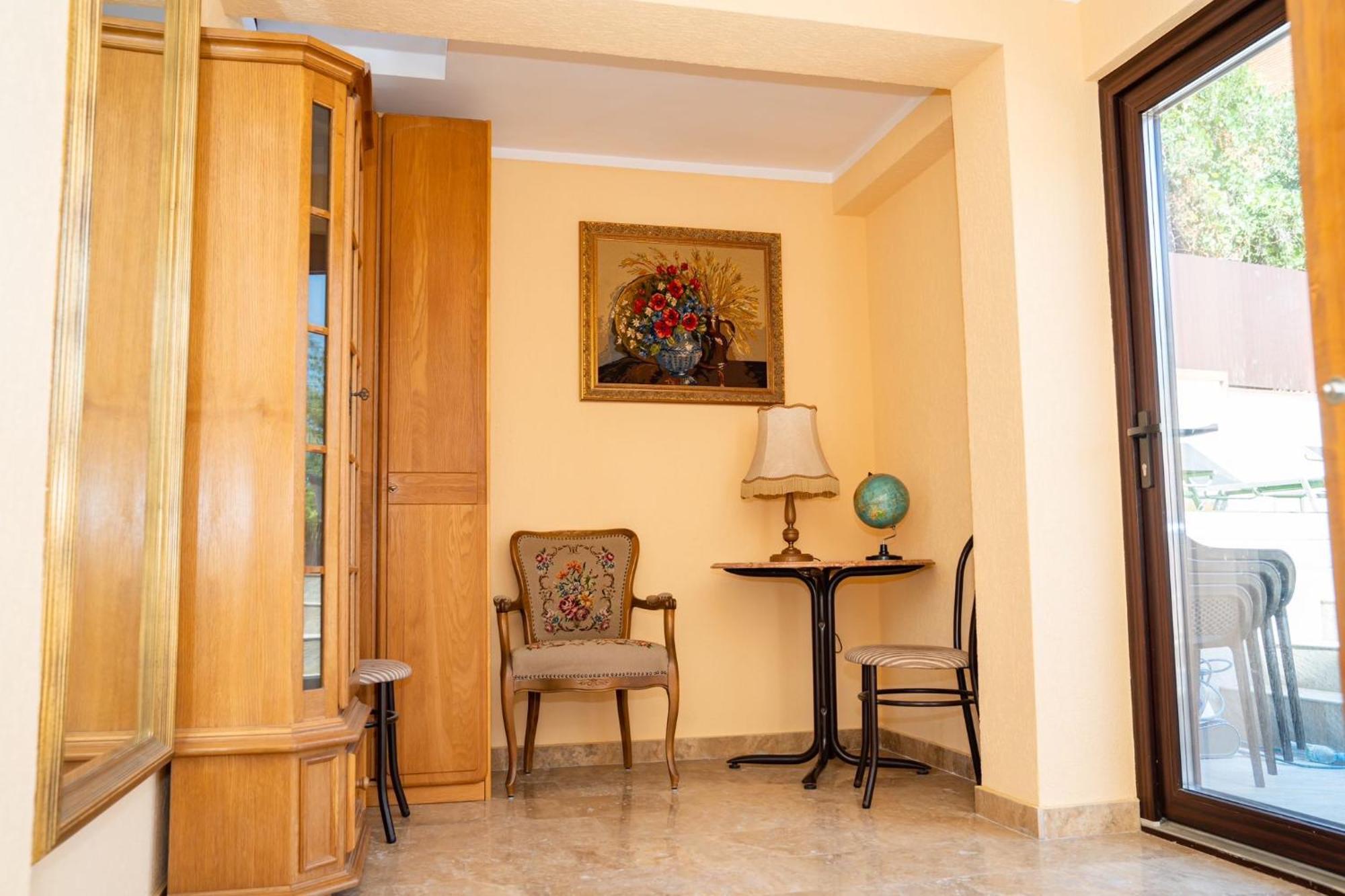 Отель Casa Clim Анина Экстерьер фото